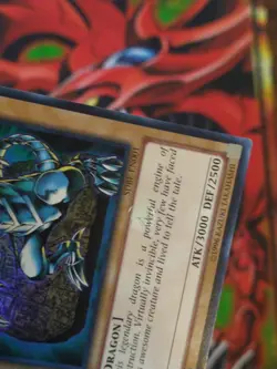 Blue-Eyes White Dragon - SDBE-EN001 - Ultra Rare - Unlimited Yugioh DAMAGED - Image 4
