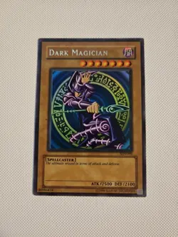 YuGiOh - DARK MAGICIAN SDY-006 - ULTRA RARE UNLIMITED - MP - Image 1