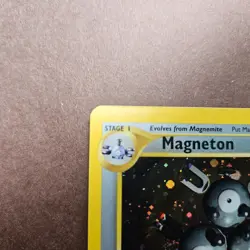 Magneton 10/64 Holo Pokemon Neo Revelation Card MP - Image 2