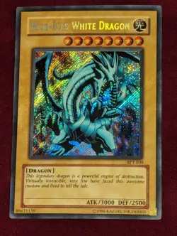 Blue-Eyes White Dragon. BPT-009. Secret Rare. Yu-Gi-Oh! - Image 1