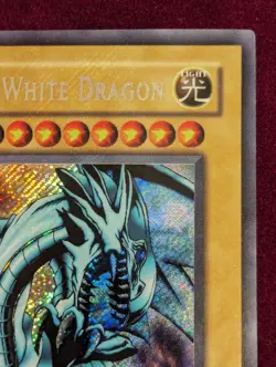 Blue-Eyes White Dragon. BPT-009. Secret Rare. Yu-Gi-Oh! - Image 4