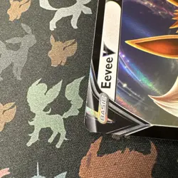 Eevee V SWSH065 S&S Black Star Promo 2020 - Pokemon Card TCG - Image 2