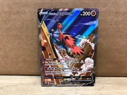 Galarian Zapdos V 174/198 SWSH Chilling Reign Ultra Rare Alt Art Pokemon Card - Image 1