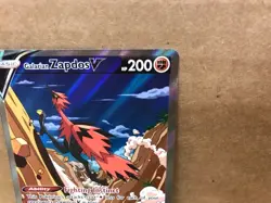 Galarian Zapdos V 174/198 SWSH Chilling Reign Ultra Rare Alt Art Pokemon Card - Image 5