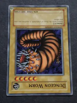Dungeon Worm, Limited Edition Yu-Gi-Oh trading card - Image 3