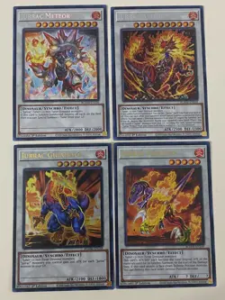 Yugioh - Jurrac Astero Meteor Giganoto Velphito - 1st Edition NM - Free Holo - Image 1