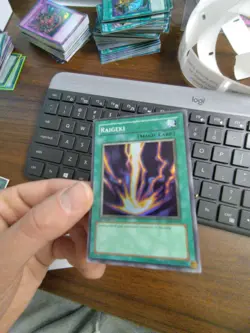 Raigeki - Super Rare 1st Edition LOB-E042 - YuGiOh LP - Image 2