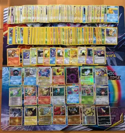 Vintage Pokemon Card Lot Holo Etc MP-Damaged Flareon Machamp Raichu 405+ - Image 1