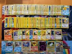 Vintage Pokemon Card Lot Holo Etc MP-Damaged Flareon Machamp Raichu 405+ - Image 4