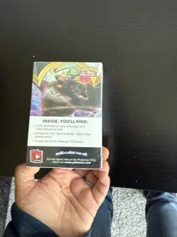 Rebel Clash Build & Battle Box Sword & Shield Sealed Pokemon TCG - Image 1