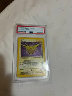 1999 POKEMON BASE SET UNLIMITED #15 ZAPDOS-HOLO PSA 5 - Image 1