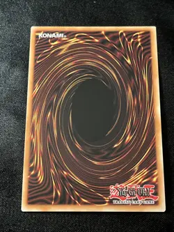 Yugioh Blue-Eyes Chaos MAX Dragon MVP1-ENS04 Secret Rare 1st Ed NM - Image 2