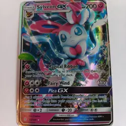 Sylveon GX POKEMON Card, 92/145 sm Guardians Rising, Holo, stage 1, HP 200 - Image 4
