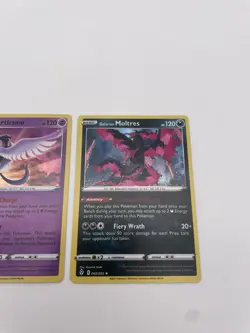 Pokemon TCG: Galarian Articuno, Zapdos & Moltres - Evolving Skies Holo Rare - NM - Image 4