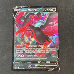 Galarian Moltres V 097/198 Swsh06: Sword & Shield - Chilling Reign Holo Pokemon - Image 1