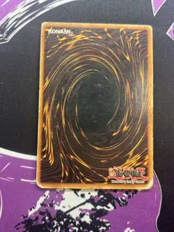 Yugioh Blue-Eyes White Dragon SDK-001 Ultra Rare Unlimited HP - Image 2