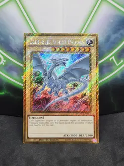 Yugioh Blue-Eyes White Dragon MVP1-ENGV4 Gold Secret Rare 1st Edition NM - Image 1