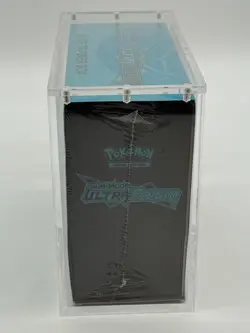 Pokemon Sun & Moon Ultra Prism Elite Trainer Box SEALED ETB w/Acrylic Case - Image 4