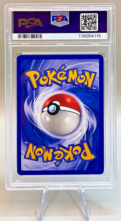 Pokemon 1st EDITION Articuno #17/62 Non-Holo - 1999 Fossil Set - PSA 8 (NM-MT)! - Image 2