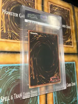 Yu-Gi-Oh! TCG Blue-Eyes White Dragon SDK-001 MISPRINT Faded Error - PSA 7 - Image 4