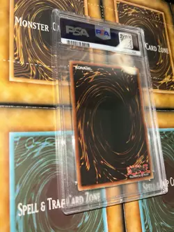 Yu-Gi-Oh! TCG Blue-Eyes White Dragon SDK-001 MISPRINT Faded Error - PSA 7 - Image 5