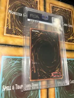 Yu-Gi-Oh! TCG Blue-Eyes White Dragon SDK-001 MISPRINT Faded Error - PSA 7 - Image 5