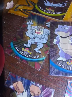 9 1999 Topps foil pokemon tv animation edition card lot - Image 3