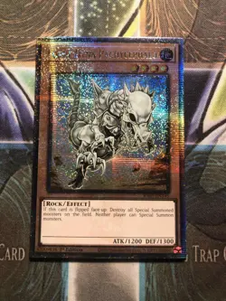 * FOSSIL DYNA PACHYCEPHALO * QUARTER CENTURY SECRET RARE RA03-ENI95 QCR YUGIOH - Image 1