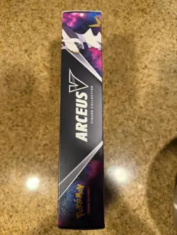 Pokemon TCG - Arceus V Figure Collection - New & Sealed - Image 2