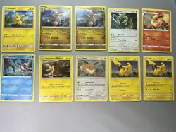 18 Ungraded Pokemon Cards in Lightly Played to near mint condition. - Image 1