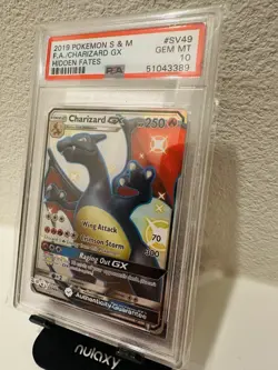 2019 POKEMON SUN & MOON HIDDEN FATES #SV49 FULL ART/CHARIZARD GX PSA 10 - Image 5