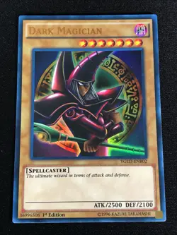 Yugioh Dark Magician YGLD-ENB02 1ST Ultra (NM) - Image 1