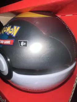 Moon Ball Tin (D26) - Pokemon TCG Pokeball Tin - New & Sealed** no dints. - Image 2