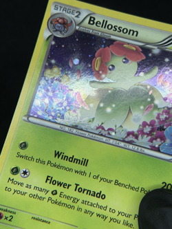 2015 TCG Pokemon #4 Bellossom 4/98 Ancient Origins Holo - Image 2