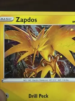 Cosmos Holo Swirl Zapdos 048/185 Vivid Voltage Pokemon TCG NM - Image 1