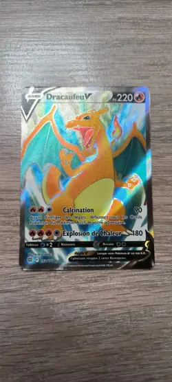 carte Pokemon Dracaufeu V 153/172 EB09 - Stars Etincelantes FR - Image 1
