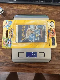 1999 Pokemon SHADOWLESS Base Set HEAVY Booster Blister Pack 33.74g - Image 2