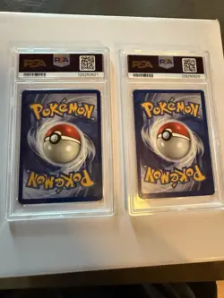 Pokemon 1999 Base Set Holo Charizard PSA 4 and Dracaufeu Holo PSA 5 (Pair) - Image 2