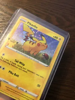 Pikachu SWSH039 Holo - Pokemon 25th Anniversary General Mills Promo NM - Image 3