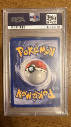 2000 Pokemon Gym Heroes 1st Edition Holo Rocket's Moltres #12 PSA 8 - Image 2