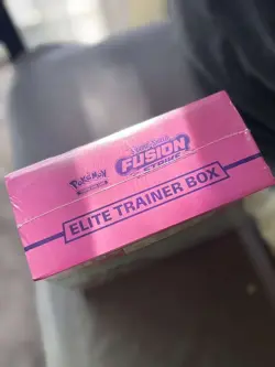 Mint!! Pokemon TCG: Sword & Shield Fusion Strike Elite Trainer Box 820650809330 - Image 4