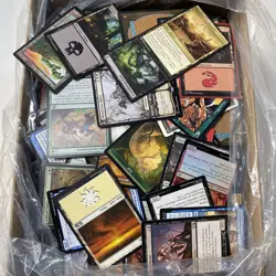 Unsorted Magic: The Gathering TCG and CCG Trading Cards (2000 Plus Cards) - Image 3
