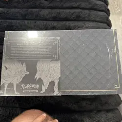 Pokemon Sword and Shield Ultra Premium Collection Zacian & Zamazenta Box New - Image 3