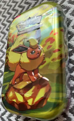 Pokemon Scarlet & Violet Prismatic Evolutions Mini Tin Flareon New Sealed💥 - Image 3