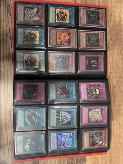 Yu-Gi-Oh binder lot 218 holos - Image 3