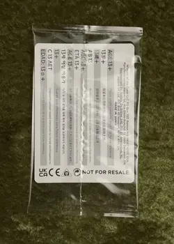 Agent Anti-Venom, Horrifying Healer Marvel Legends foil promo Magic MTG - Image 2