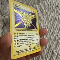 Pokemon TCG Zapdos Base Set Holo Rare Card 16/102 Shadowless - Image 3