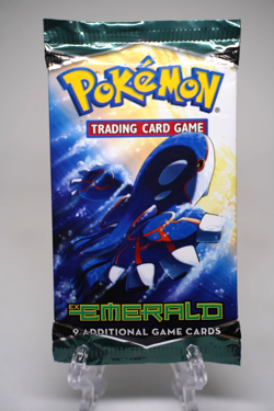Pokemon TCG EX Emerald Booster Pack 2003 Factory Sealed Kyogre Artwork - Image 1