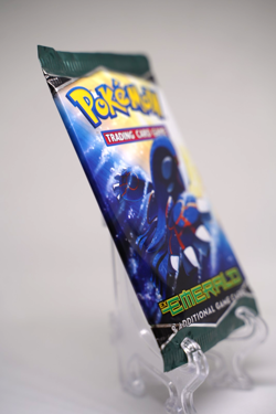Pokemon TCG EX Emerald Booster Pack 2003 Factory Sealed Kyogre Artwork - Image 4