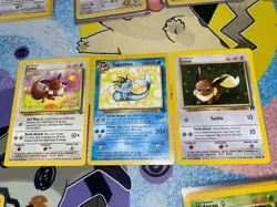 Pokemon TCG Non-holo Vaporeon 28/64 Jungle Rare LP + Eevee 51/64 + 55/82 - Image 1